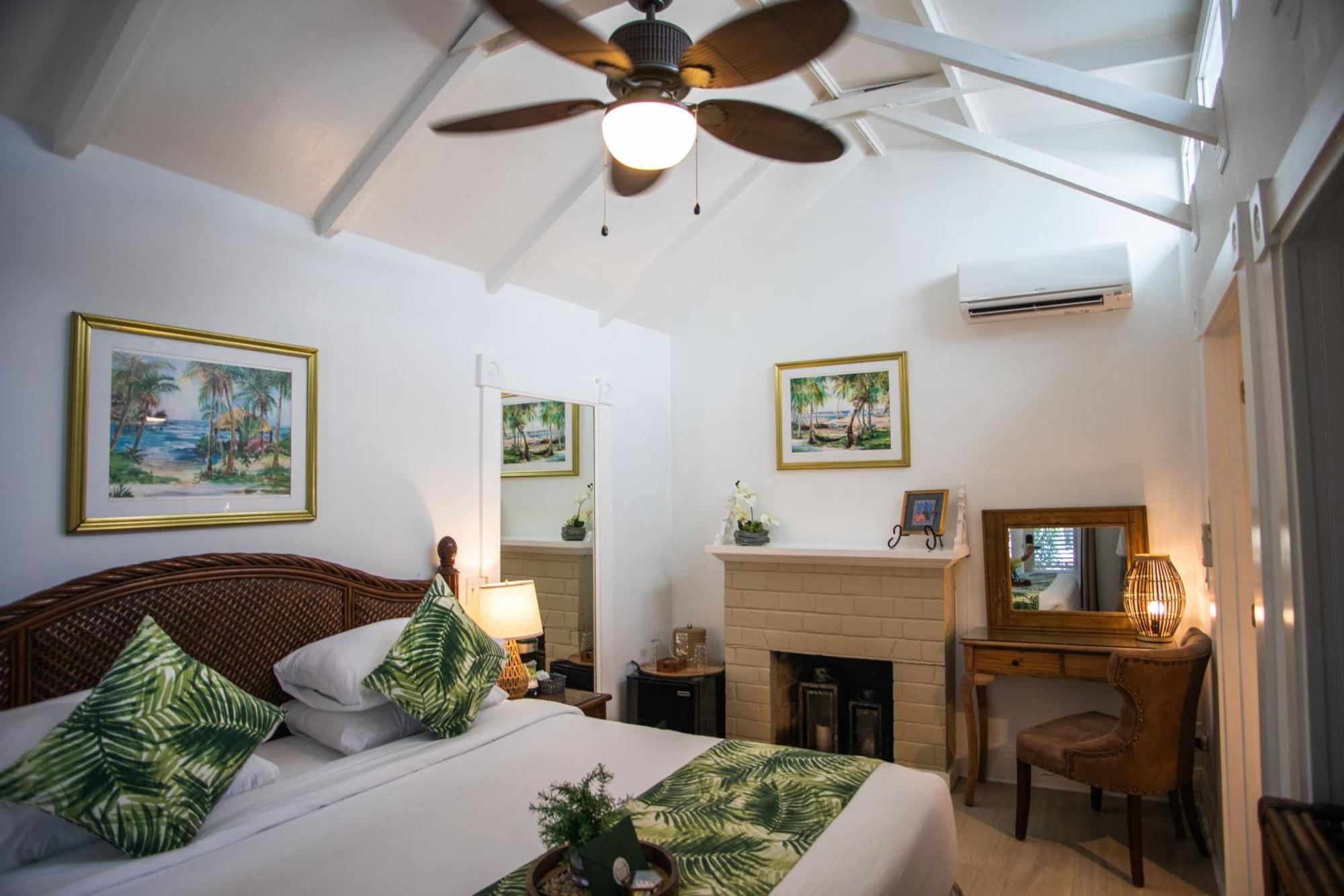 Andrews Inn & Garden Cottages Key West Exterior photo
