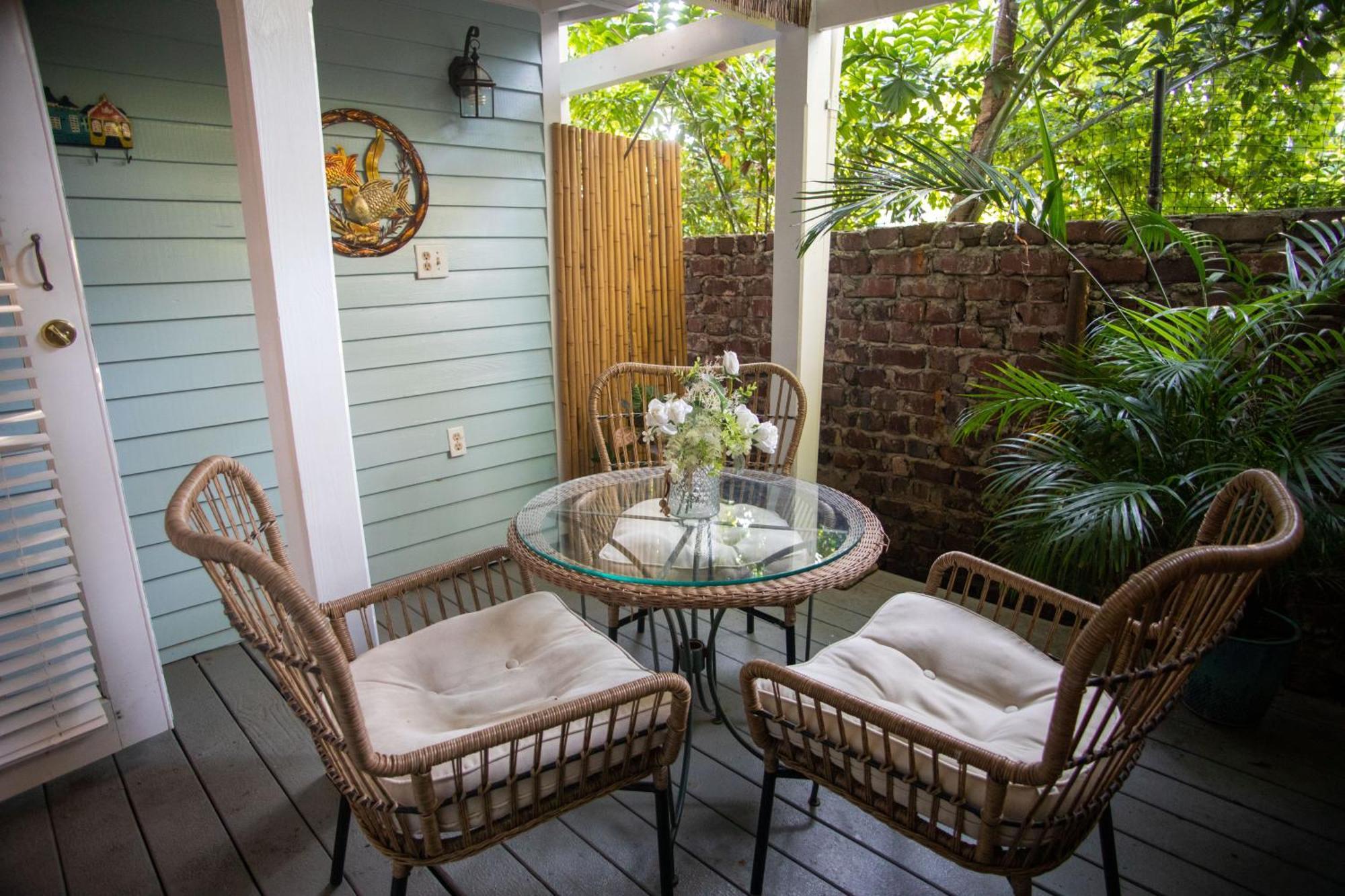 Andrews Inn & Garden Cottages Key West Exterior photo